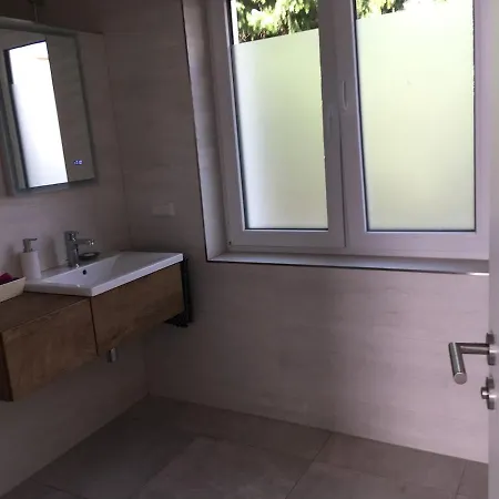 Wohnen Im - Achtung Baustelle Apartmán